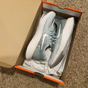 Women’s Nike React FlyKnit